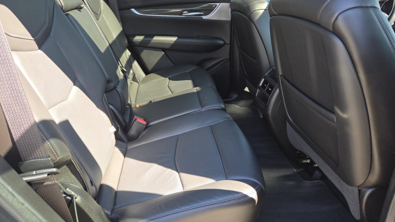 2020 Cadillac XT5 Sport