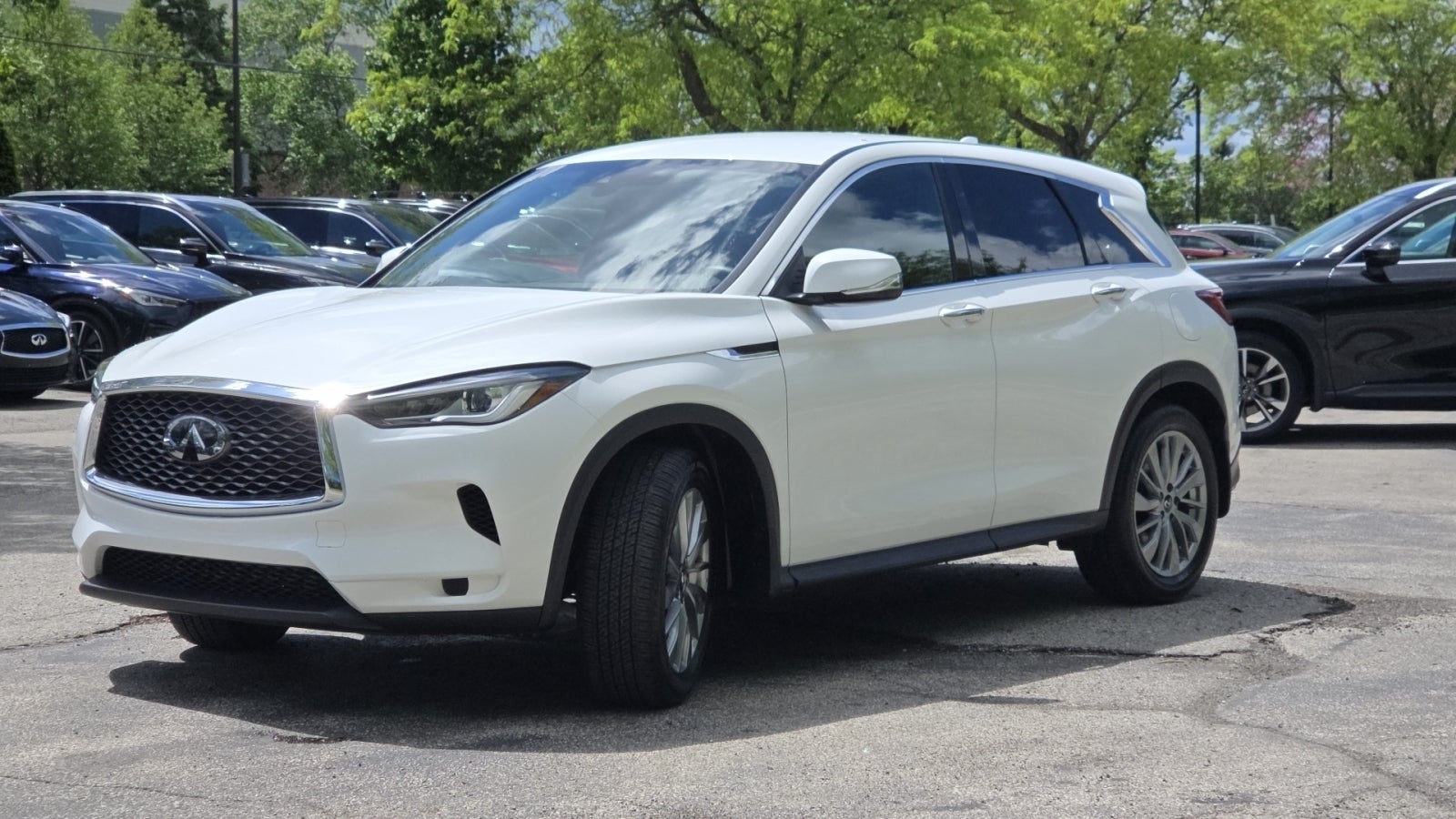 2023 INFINITI QX50 PURE