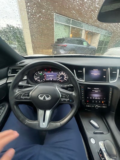 2022 INFINITI QX50 LUXE