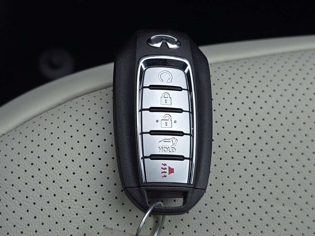 2025 INFINITI QX55 LUXE