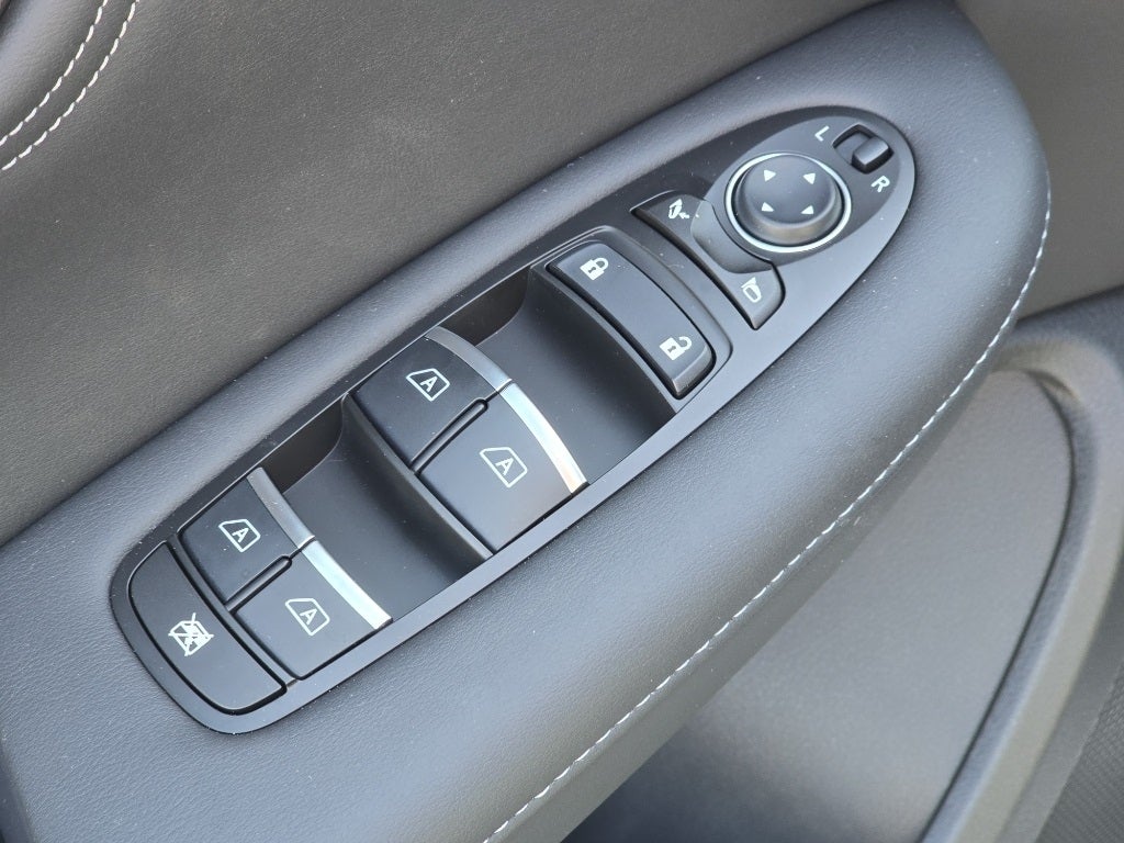 2025 INFINITI QX55 LUXE