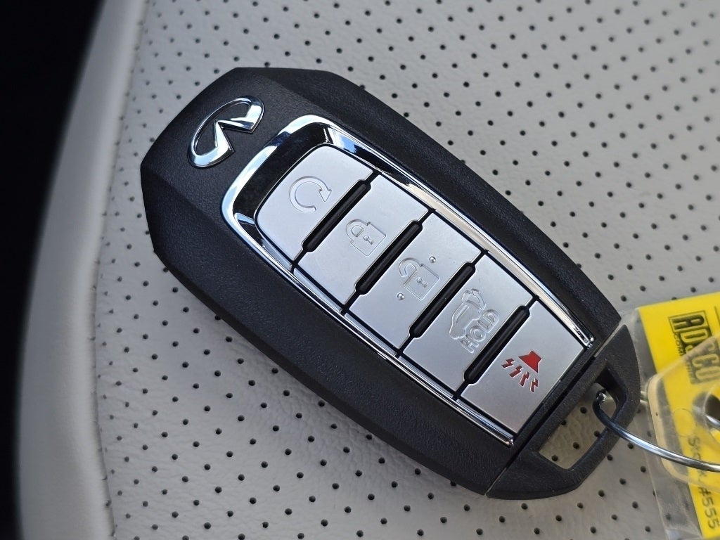 2025 INFINITI QX55 LUXE