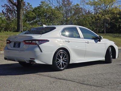 2023 Toyota Camry SE