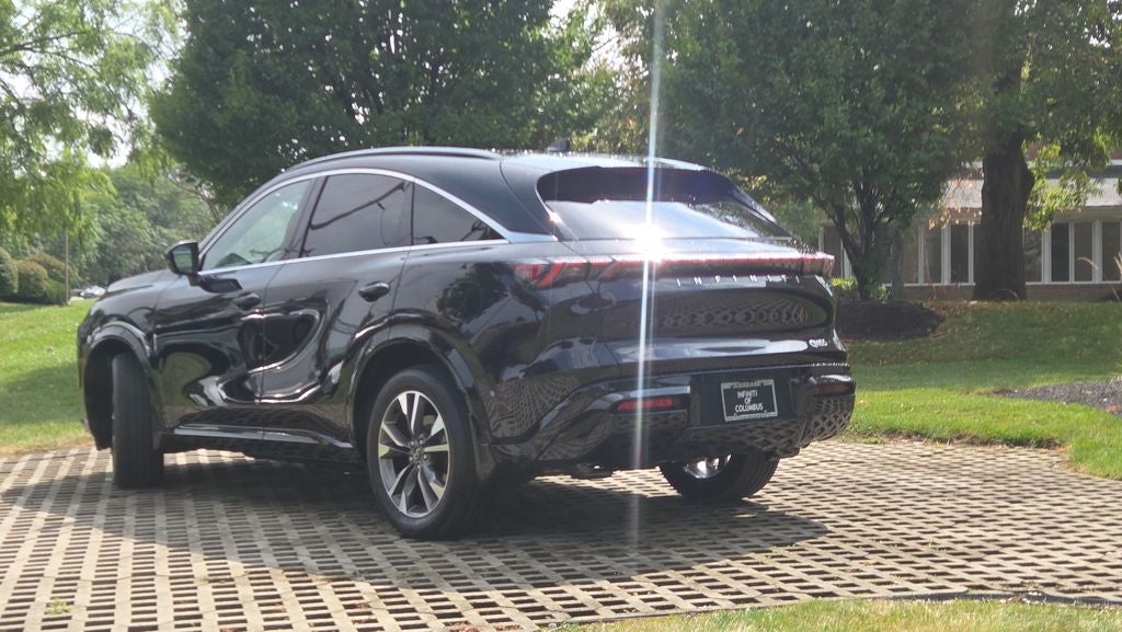 2027 INFINITI QX65 LUXE