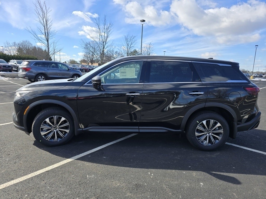 2025 INFINITI QX60 PURE