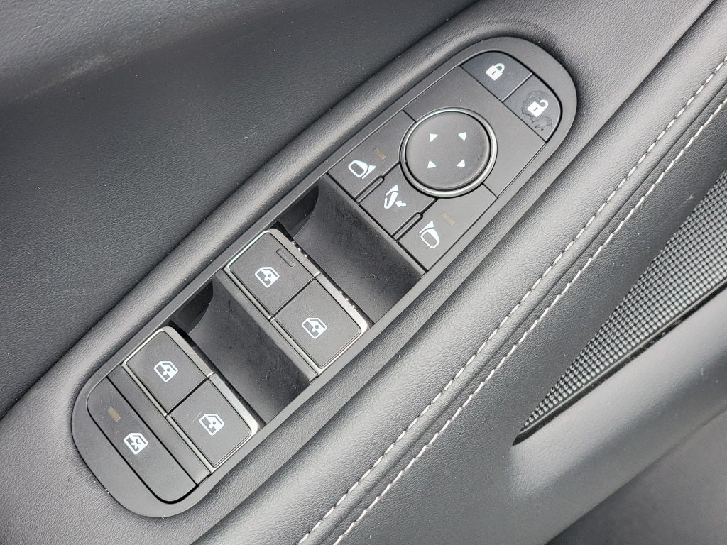 2025 INFINITI QX60 PURE