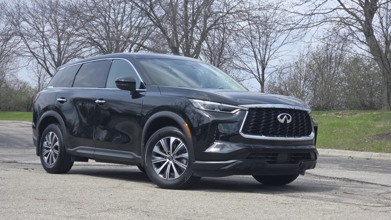 2025 INFINITI QX60 PURE
