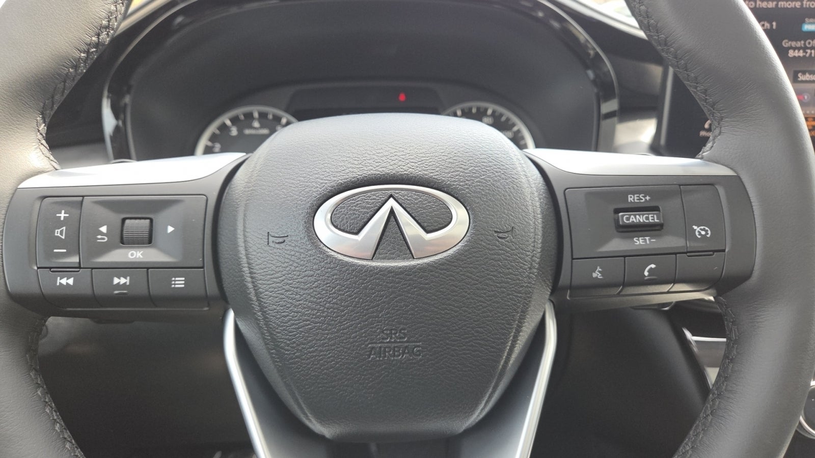 2025 INFINITI QX60 PURE