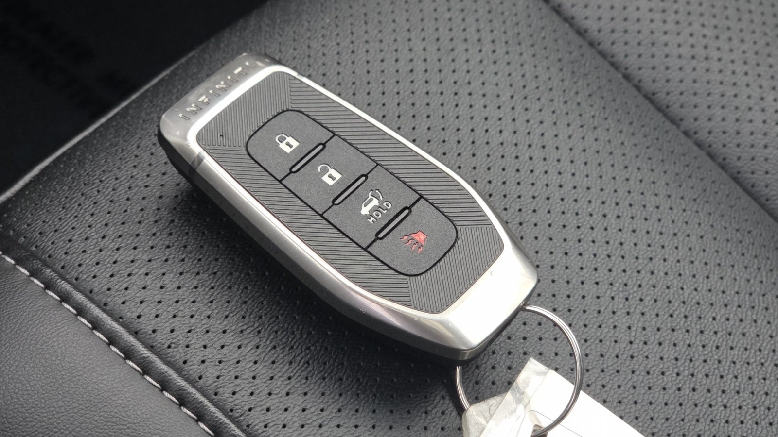 2025 INFINITI QX60 PURE