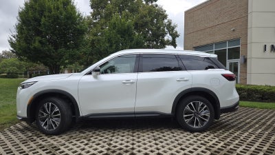 2027 INFINITI QX60 LUXE