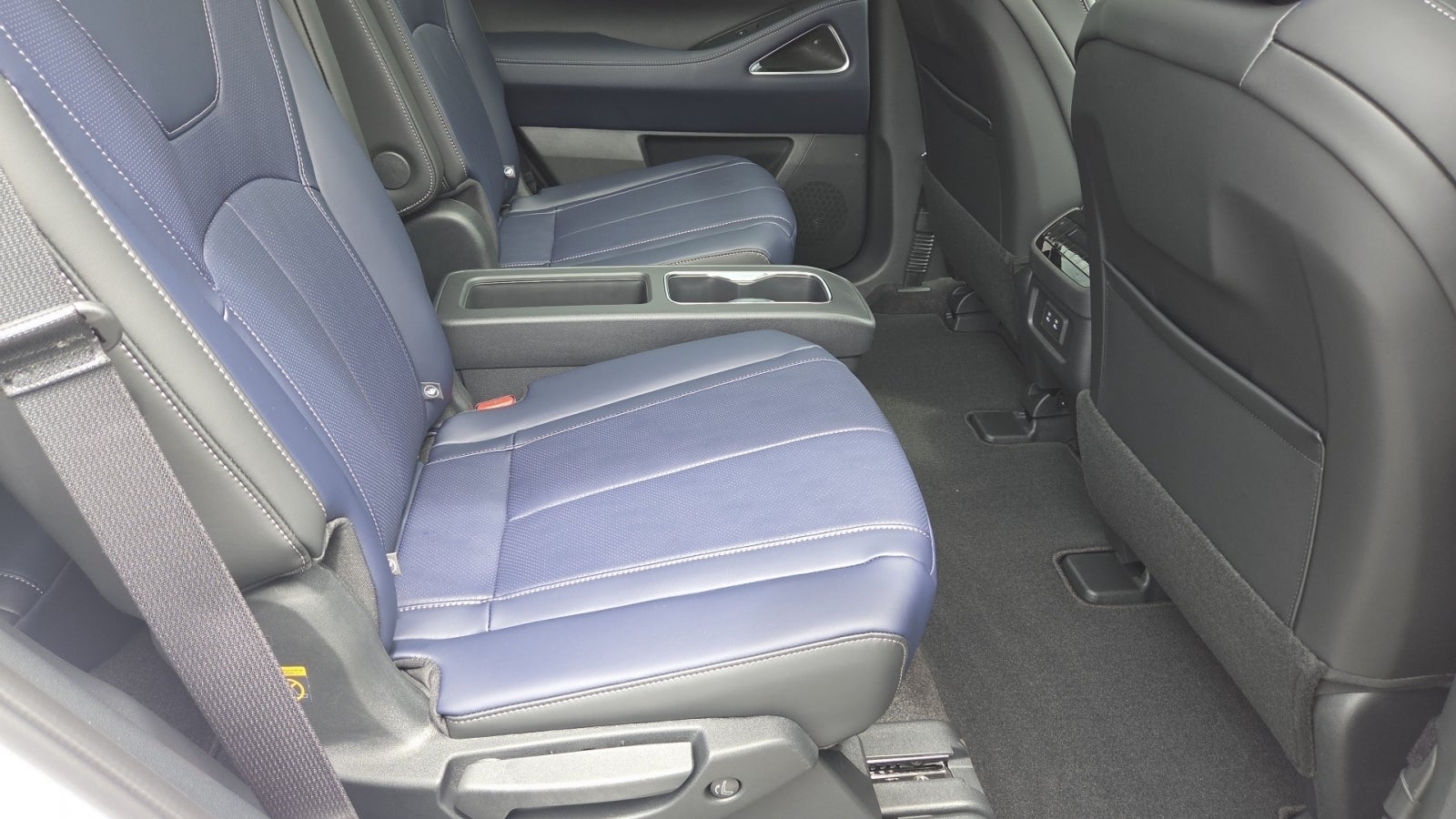 2027 INFINITI QX60 SPORT