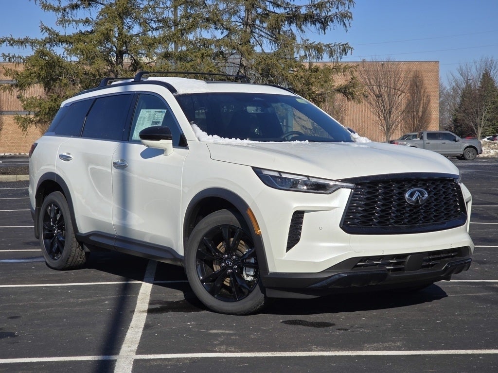 2025 INFINITI QX60 LUXE