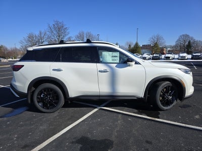 2025 INFINITI QX60 LUXE