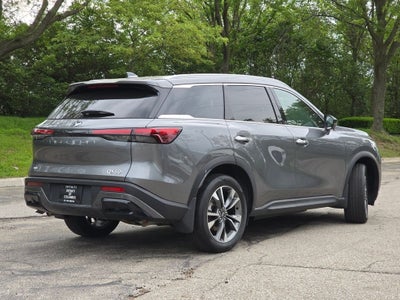 2025 INFINITI QX60 LUXE