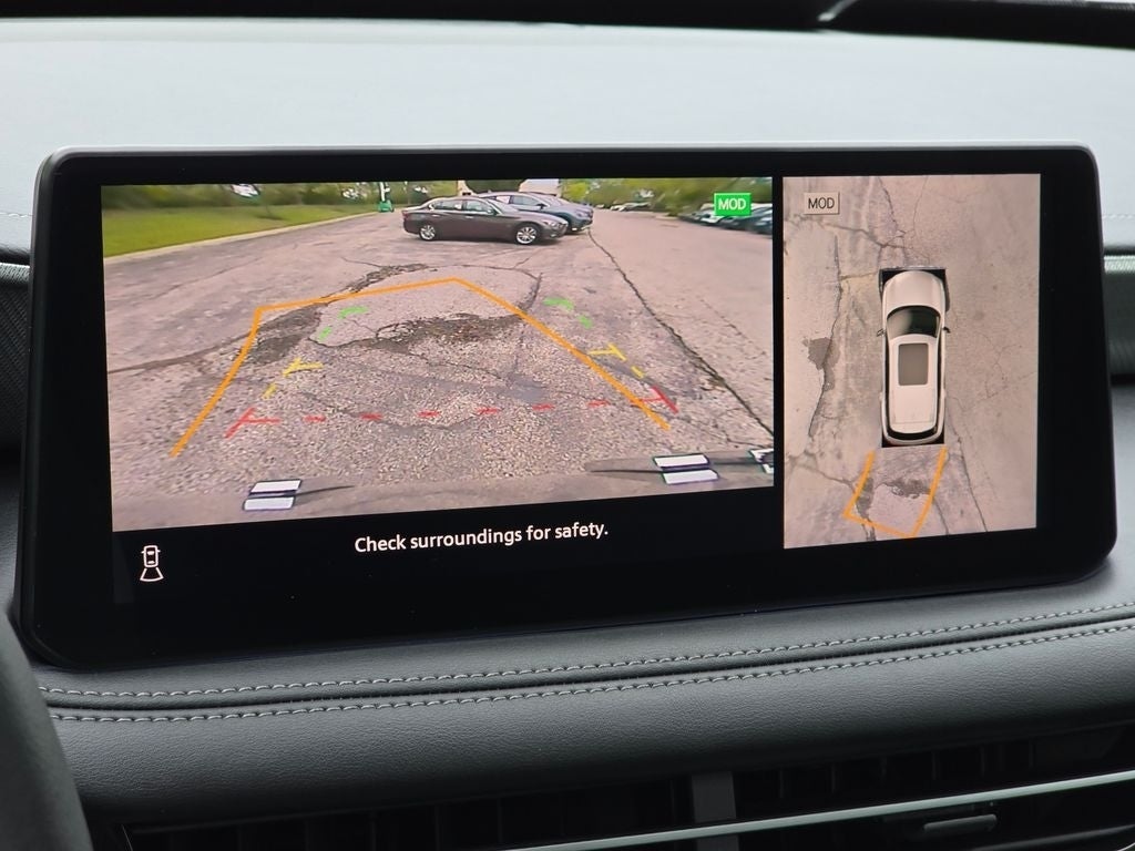 2025 INFINITI QX60 LUXE