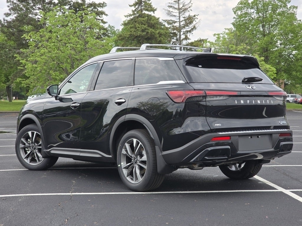 2025 INFINITI QX60 LUXE