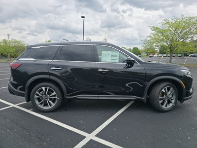 2025 INFINITI QX60 LUXE