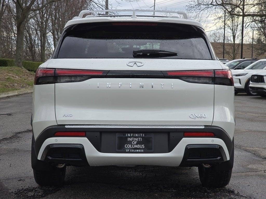 2025 INFINITI QX60 LUXE