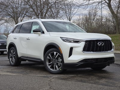 2025 INFINITI QX60 LUXE