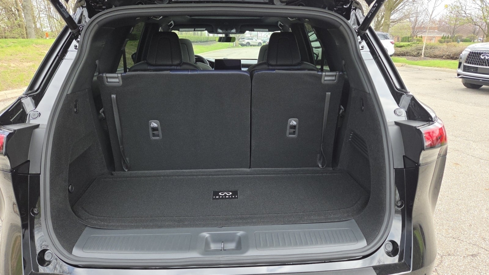 2026 INFINITI QX60 SPORT