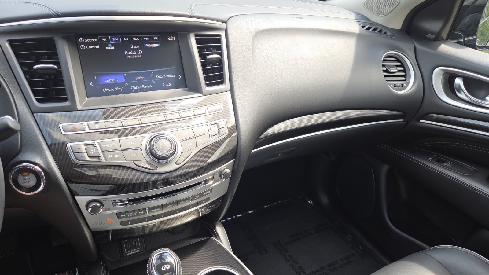 2020 INFINITI QX60 LUXE