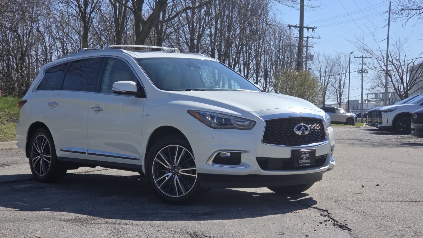 2019 INFINITI QX60 LUXE