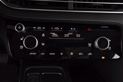 2024 INFINITI QX60 LUXE