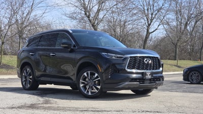 2022 INFINITI QX60 LUXE