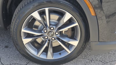 2022 INFINITI QX60 LUXE