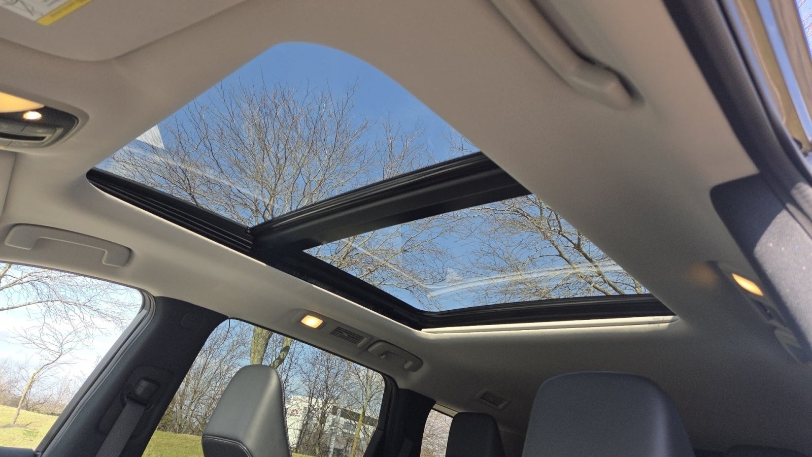 2022 INFINITI QX60 LUXE