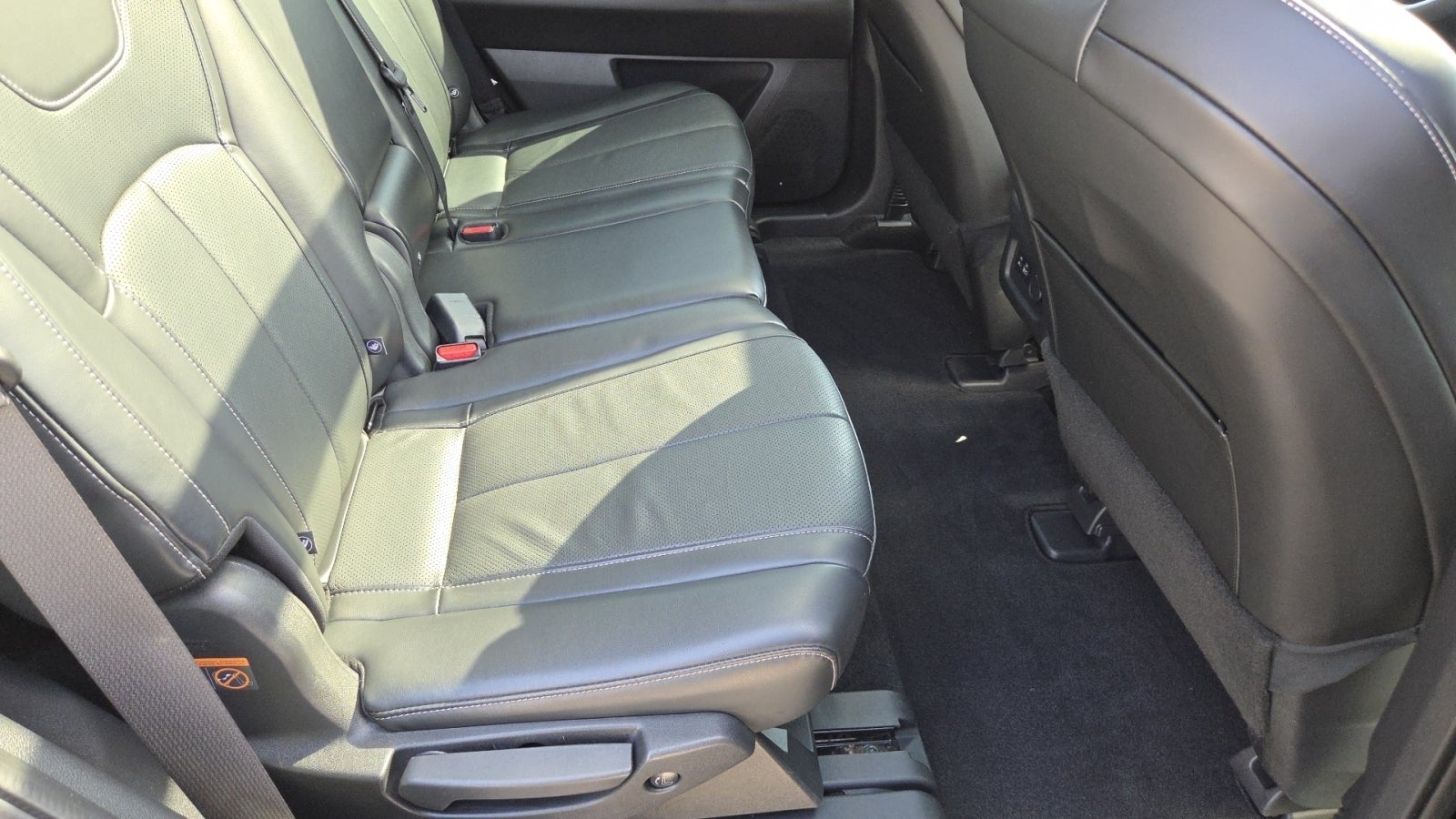 2022 INFINITI QX60 LUXE