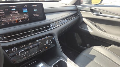 2022 INFINITI QX60 LUXE