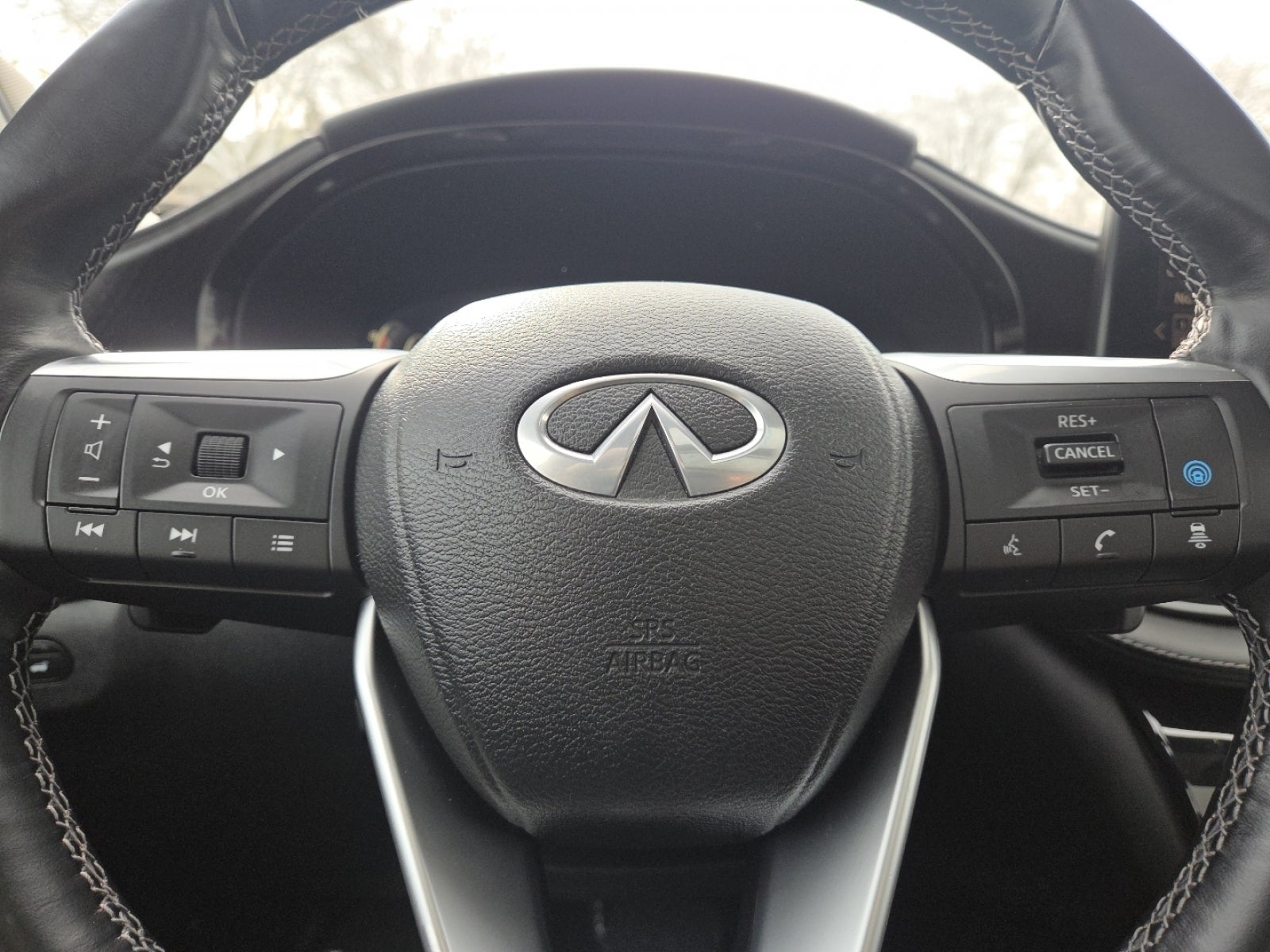 2023 INFINITI QX60 Sensory