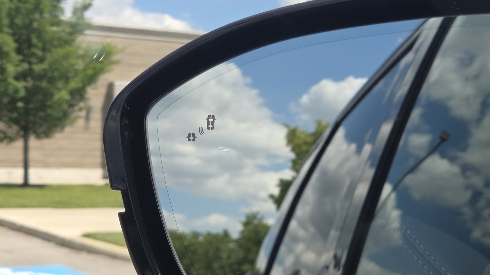 2022 INFINITI QX60 Sensory