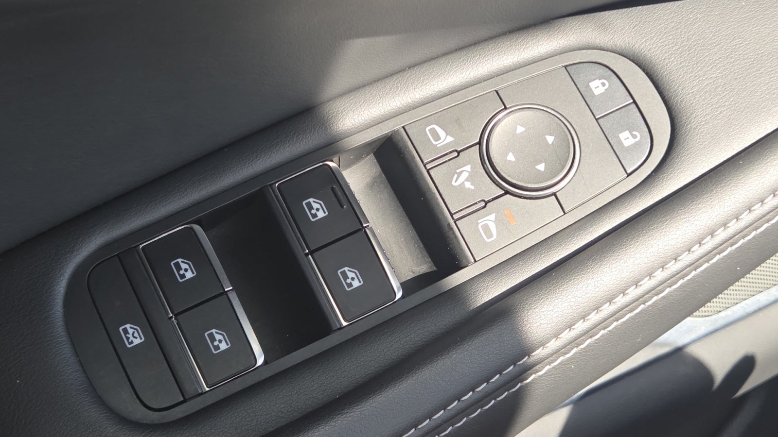 2022 INFINITI QX60 Sensory