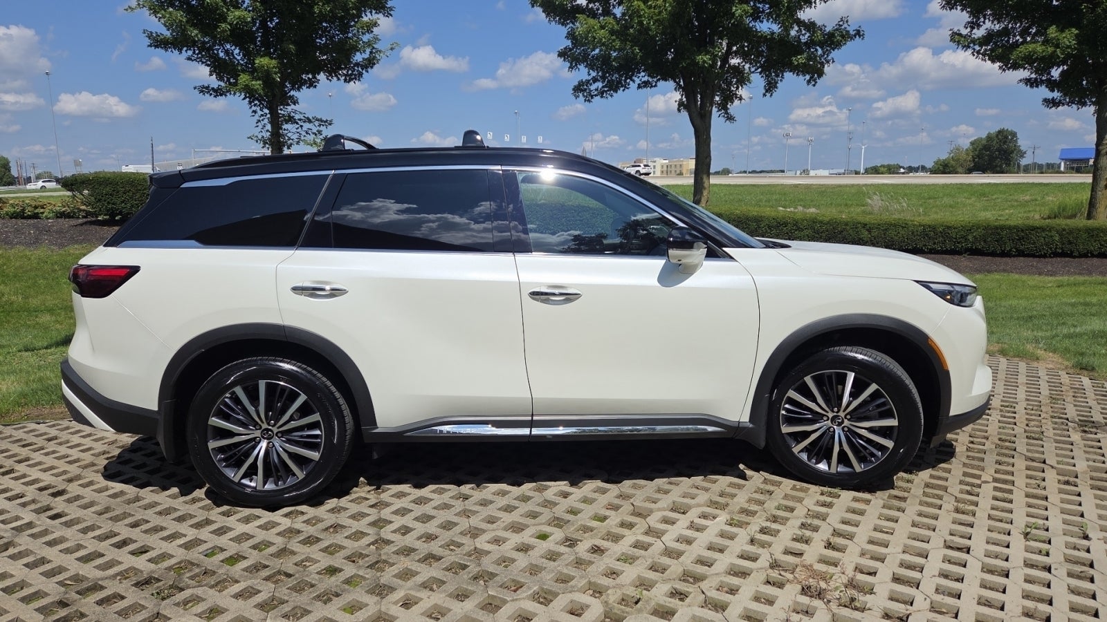 2023 INFINITI QX60 Autograph
