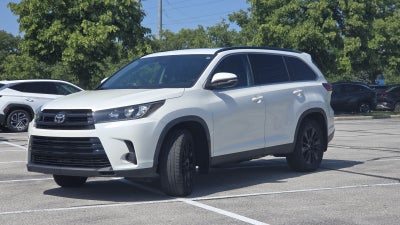 2019 Toyota Highlander SE