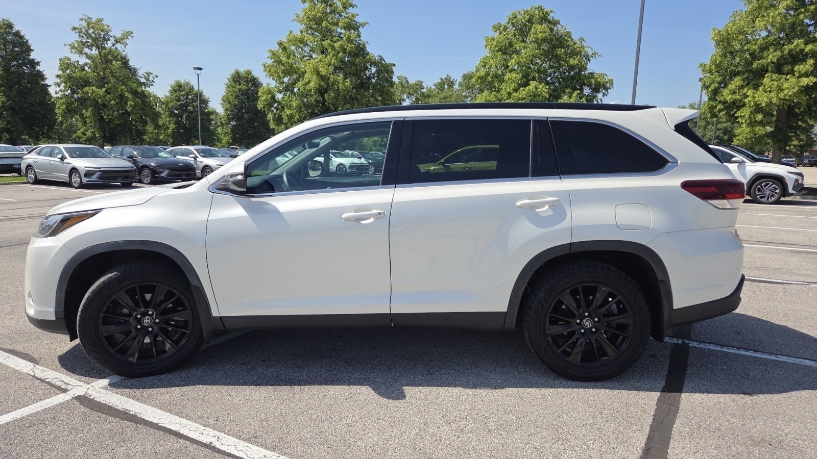2019 Toyota Highlander SE