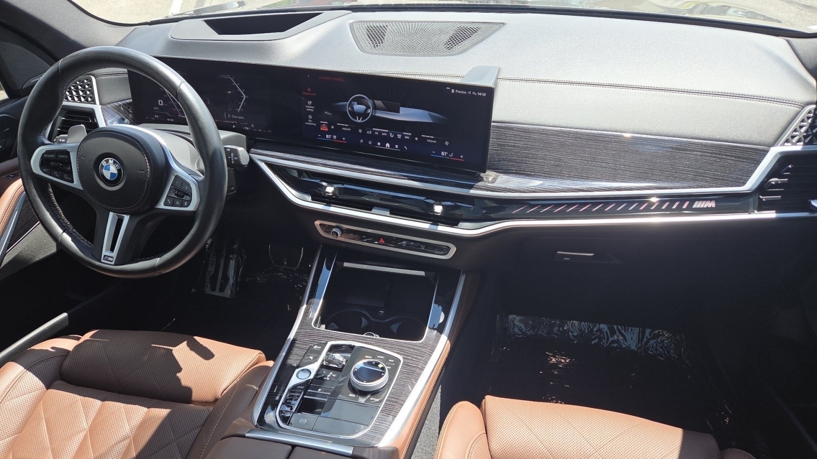 2025 BMW X5 M60i