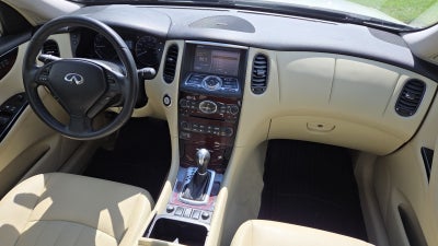 2017 INFINITI QX50 Base