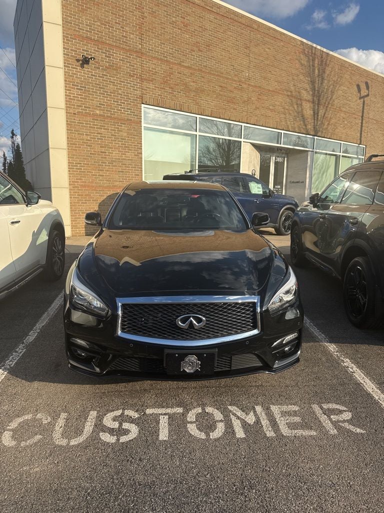 2018 INFINITI Q70 3.7X