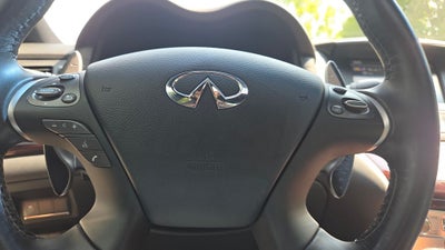 2017 INFINITI Q70 3.7X