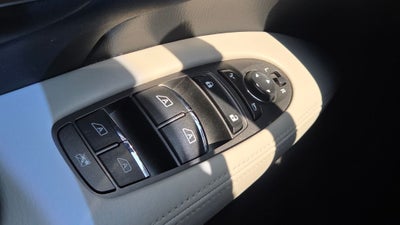 2017 INFINITI Q70 3.7X