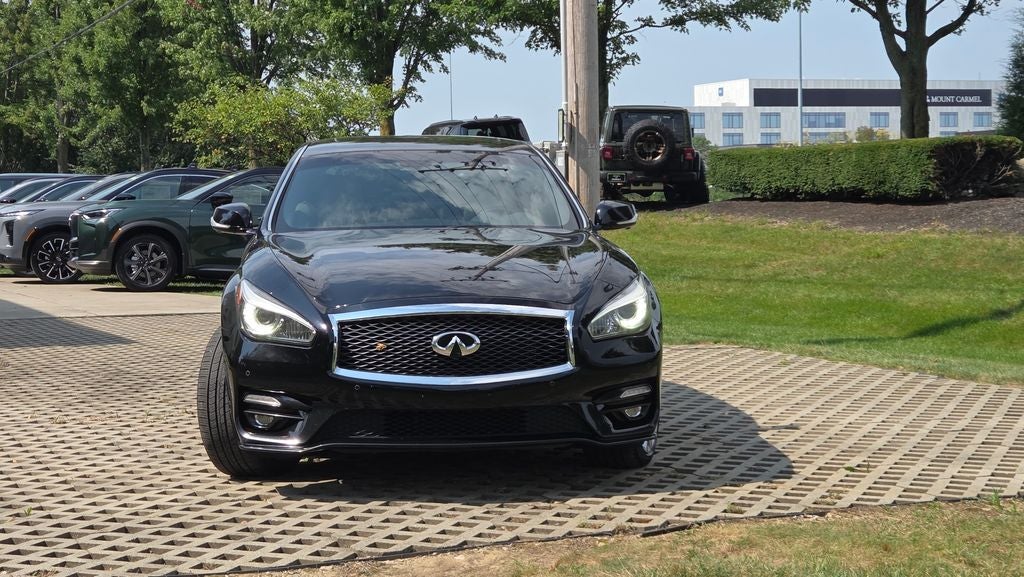 2017 INFINITI Q70 3.7X