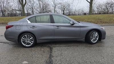 2022 INFINITI Q50 LUXE