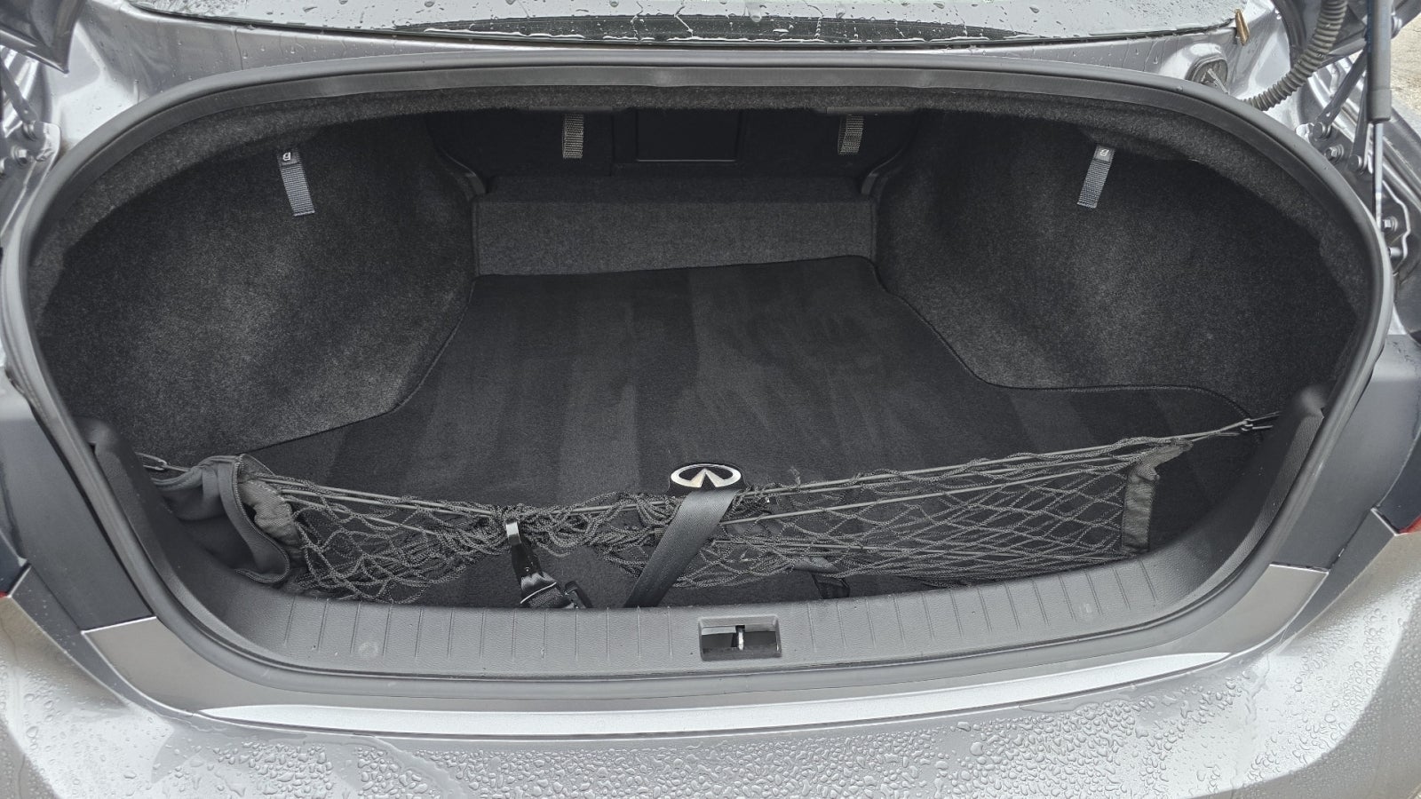 2022 INFINITI Q50 LUXE