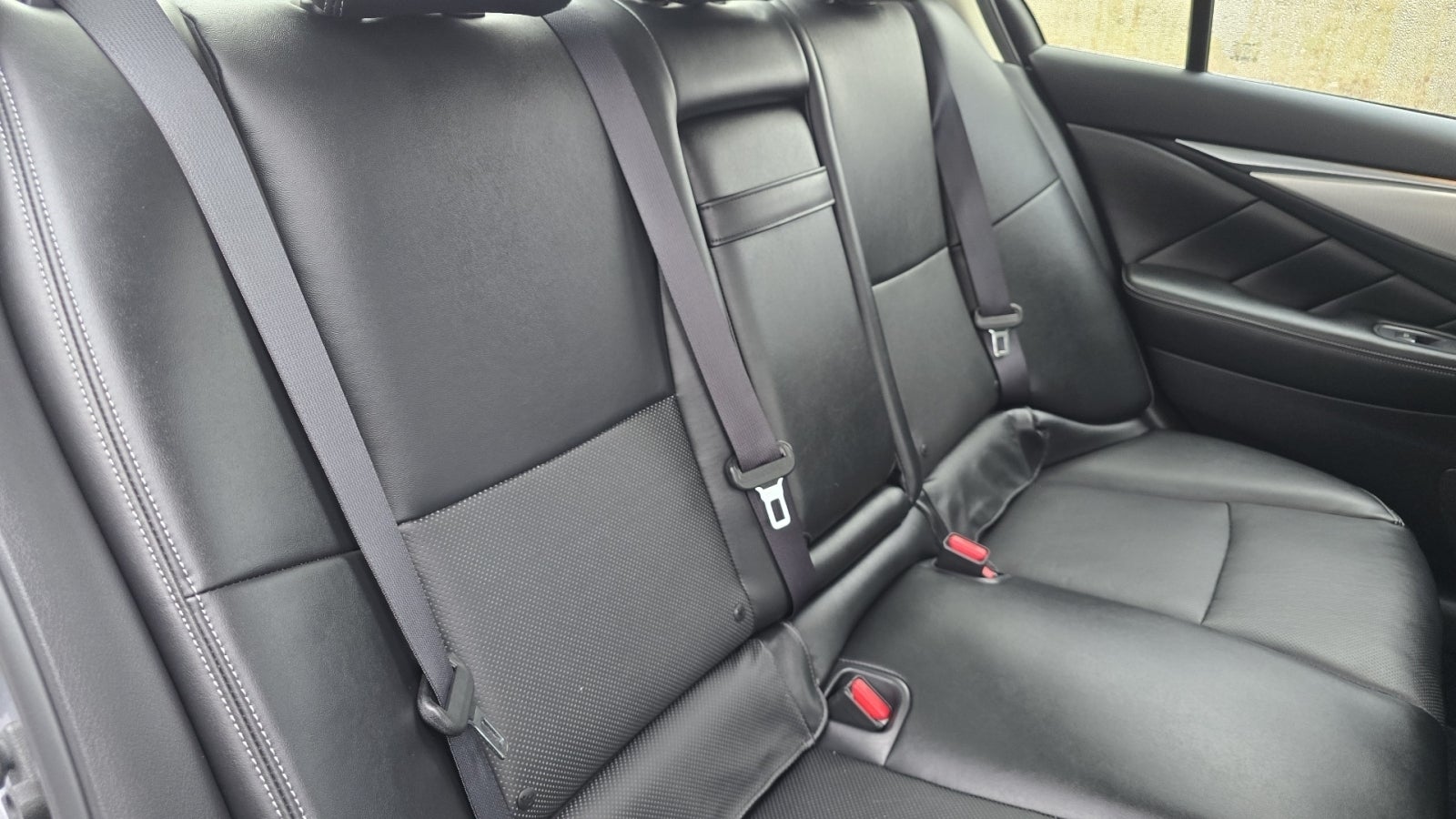 2022 INFINITI Q50 LUXE