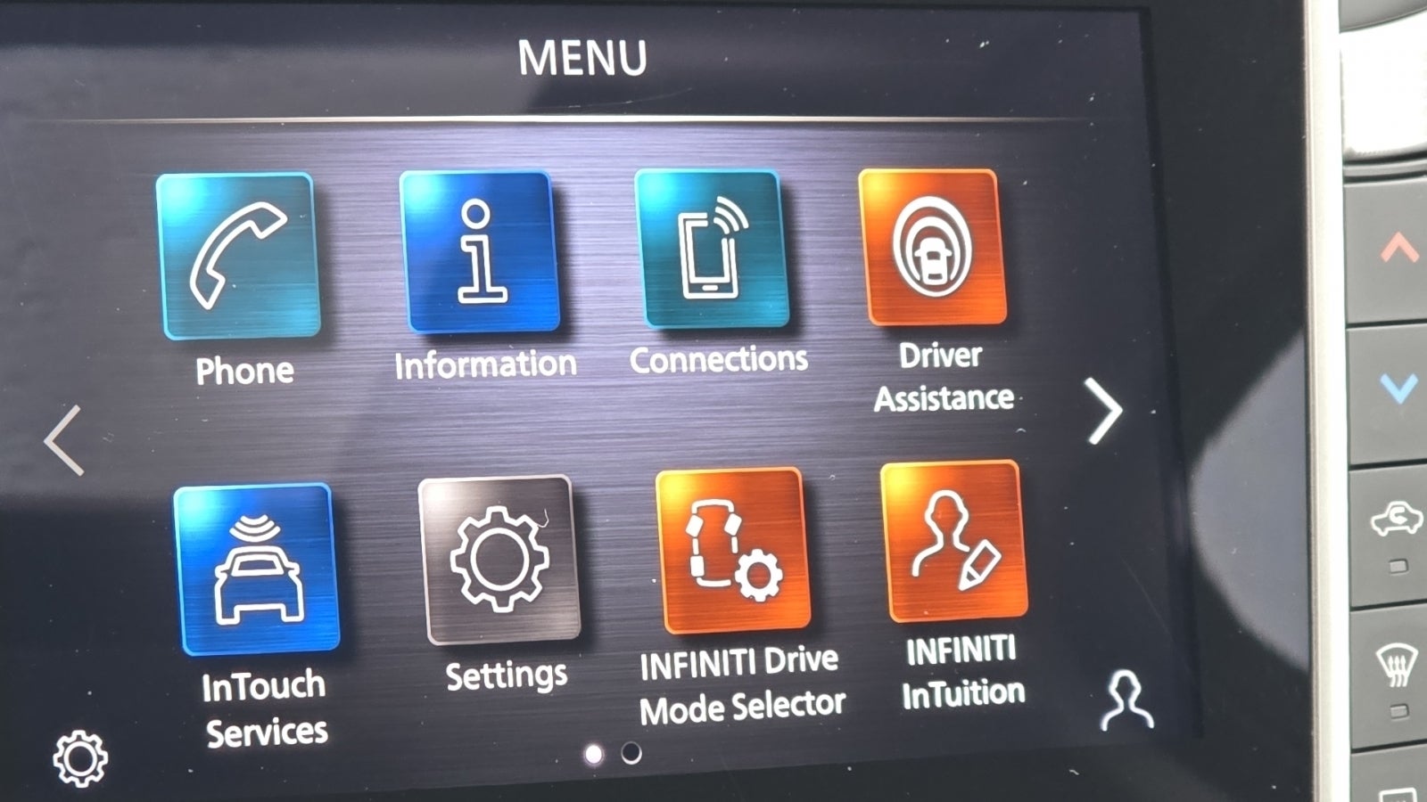 2022 INFINITI Q50 LUXE