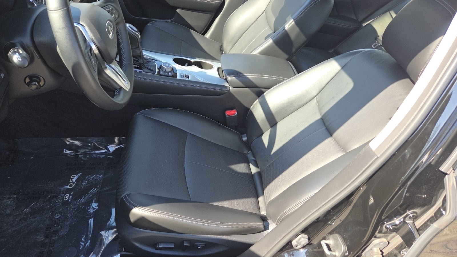 2023 INFINITI Q50 LUXE