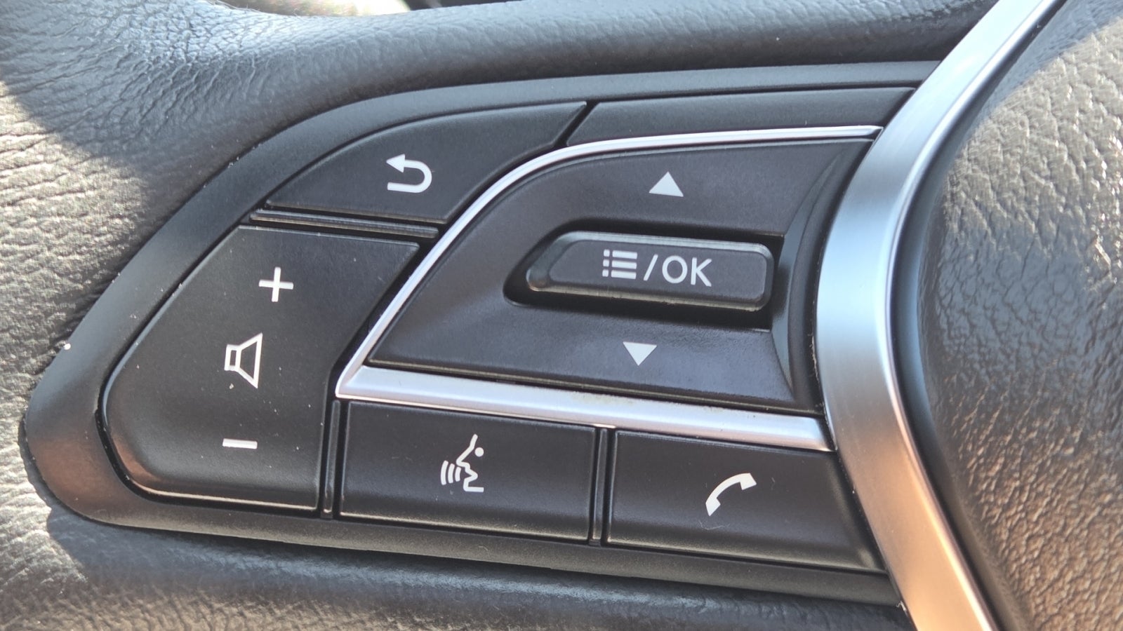 2023 INFINITI Q50 SENSORY